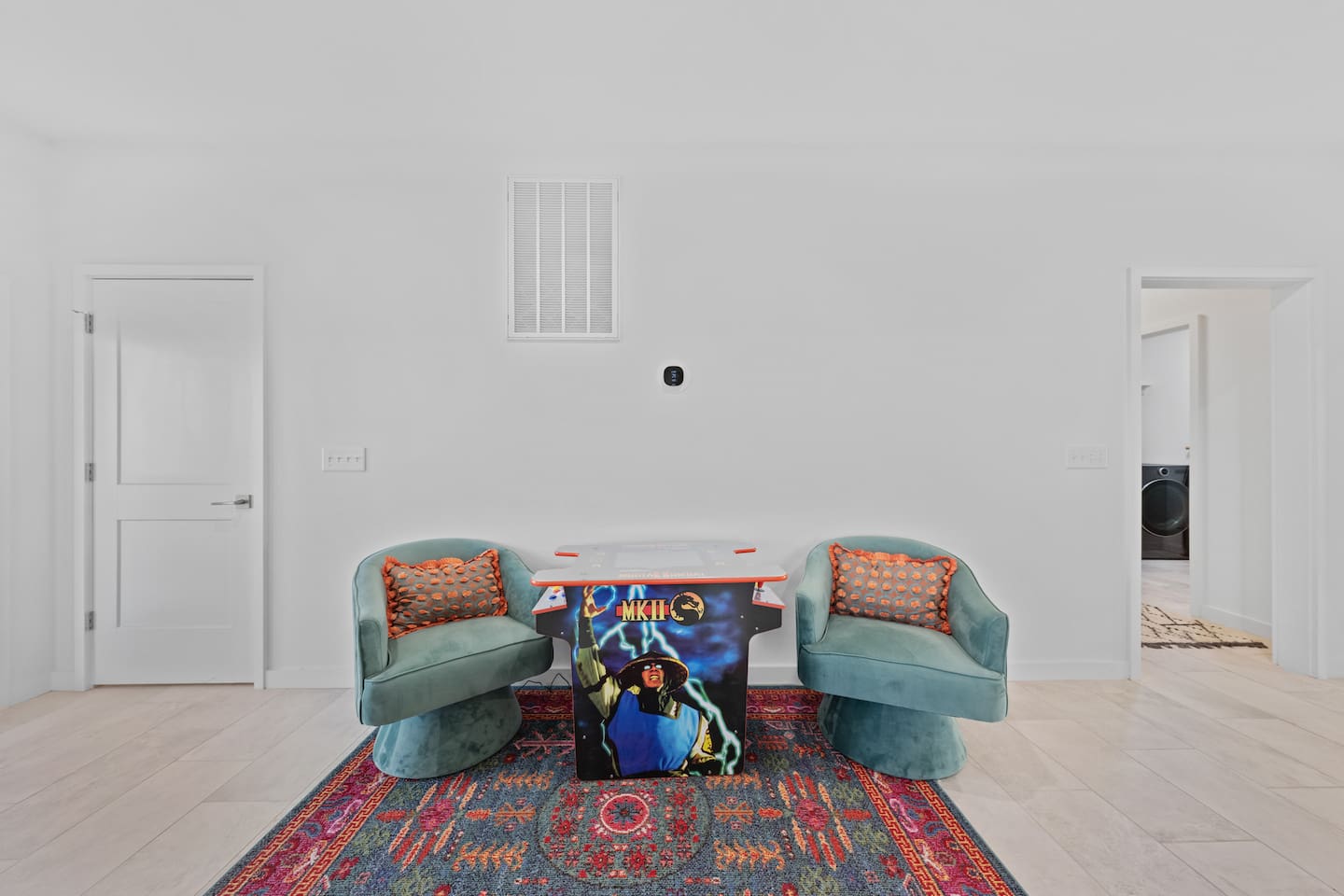Theme Room
