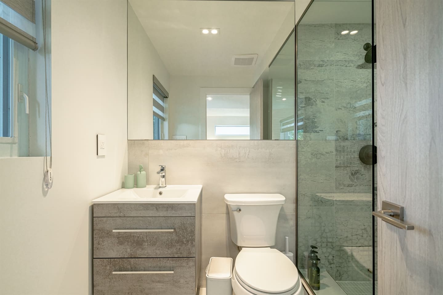 King Bedroom Ensuite