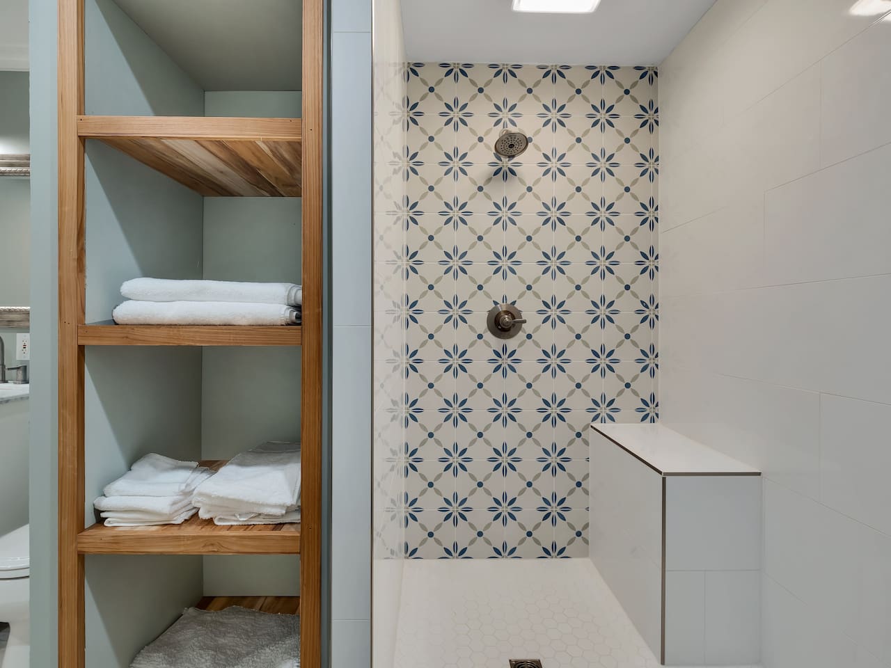 Master bathroom, double vanity, walk-in shower, bluetooth music connection