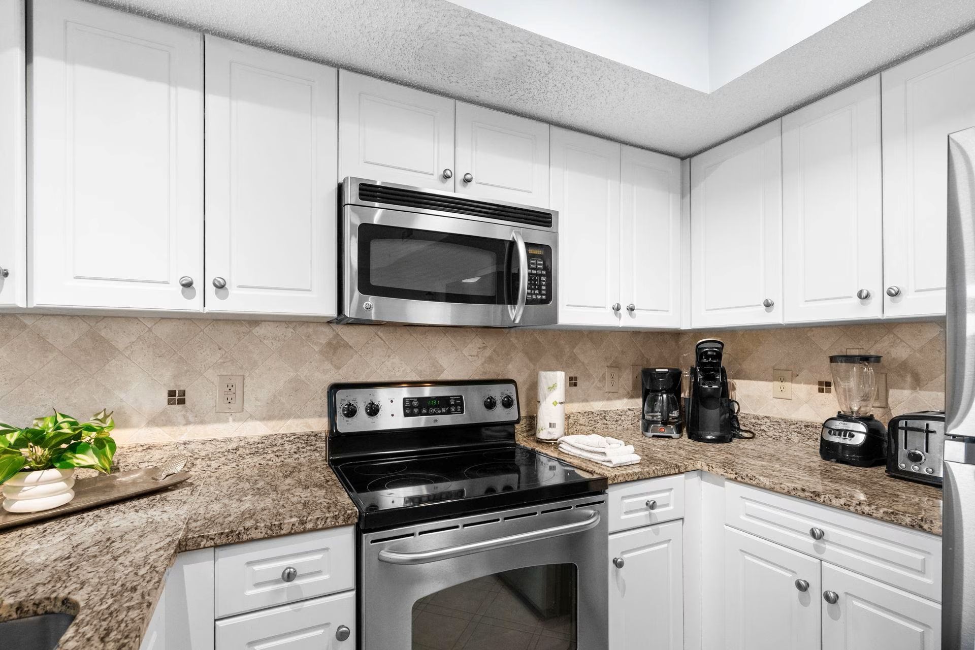 Kitchen equipped with appliances 