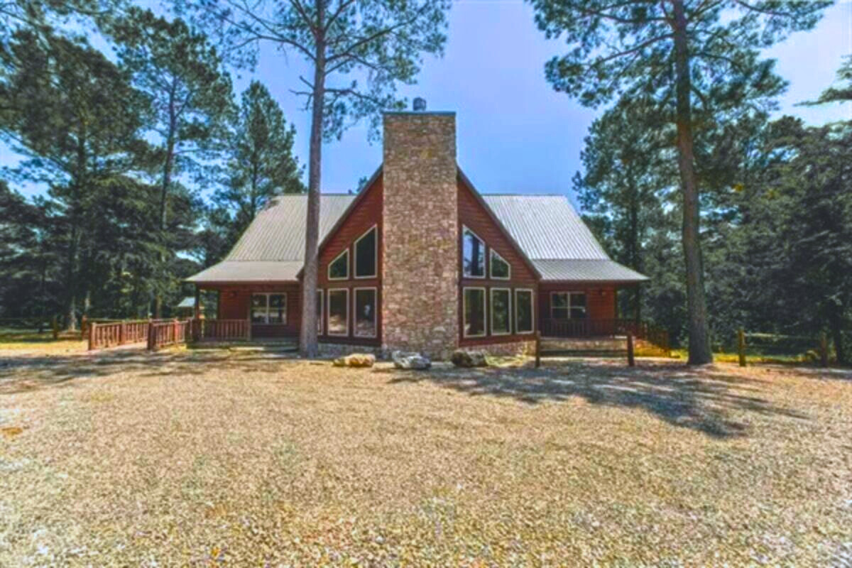 Unplug & play—nature’s playground at your doorstep.