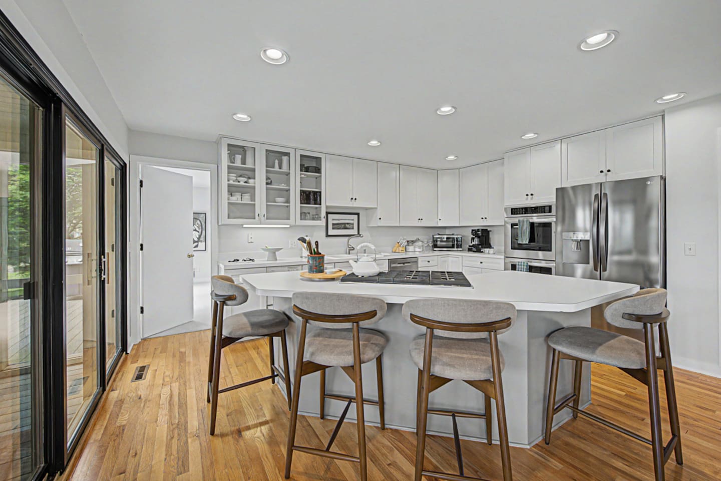 Generously equipped, in a guest's words. Whatever you came to cook, it's already here.