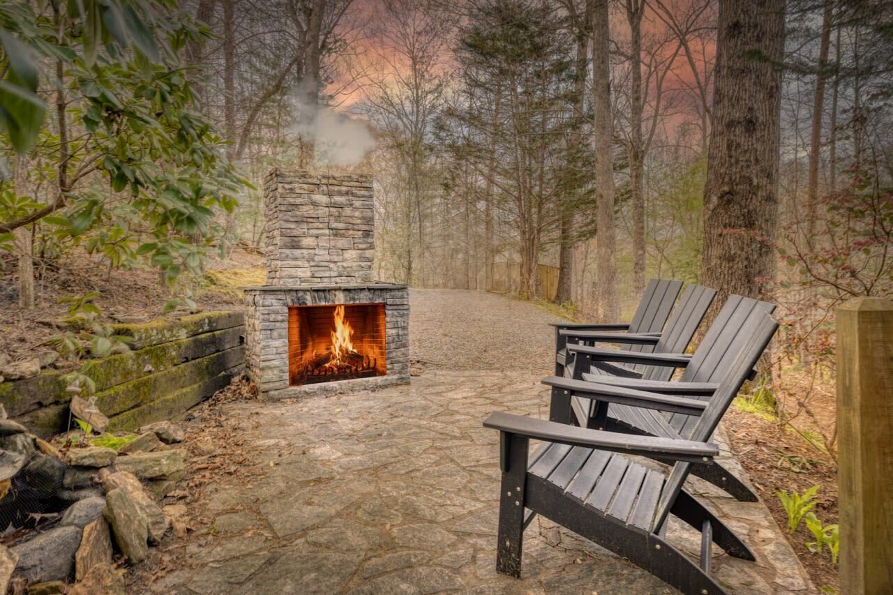 Outdoor fire area for s'mores