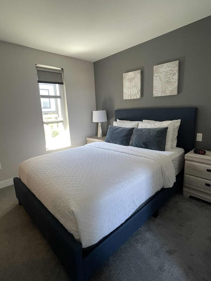 Secondary Bedroom