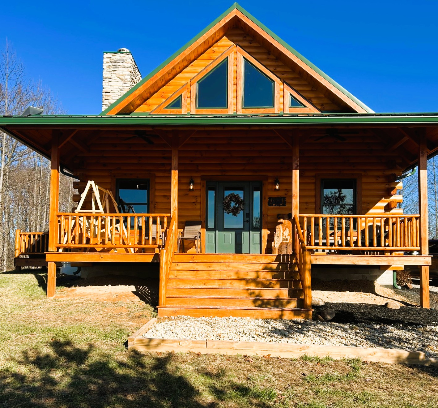 Book Your Stay Today at the Cozy Bear Cabin!