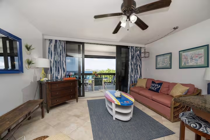 Large living room with Smart TV and Queen sleeper sofa