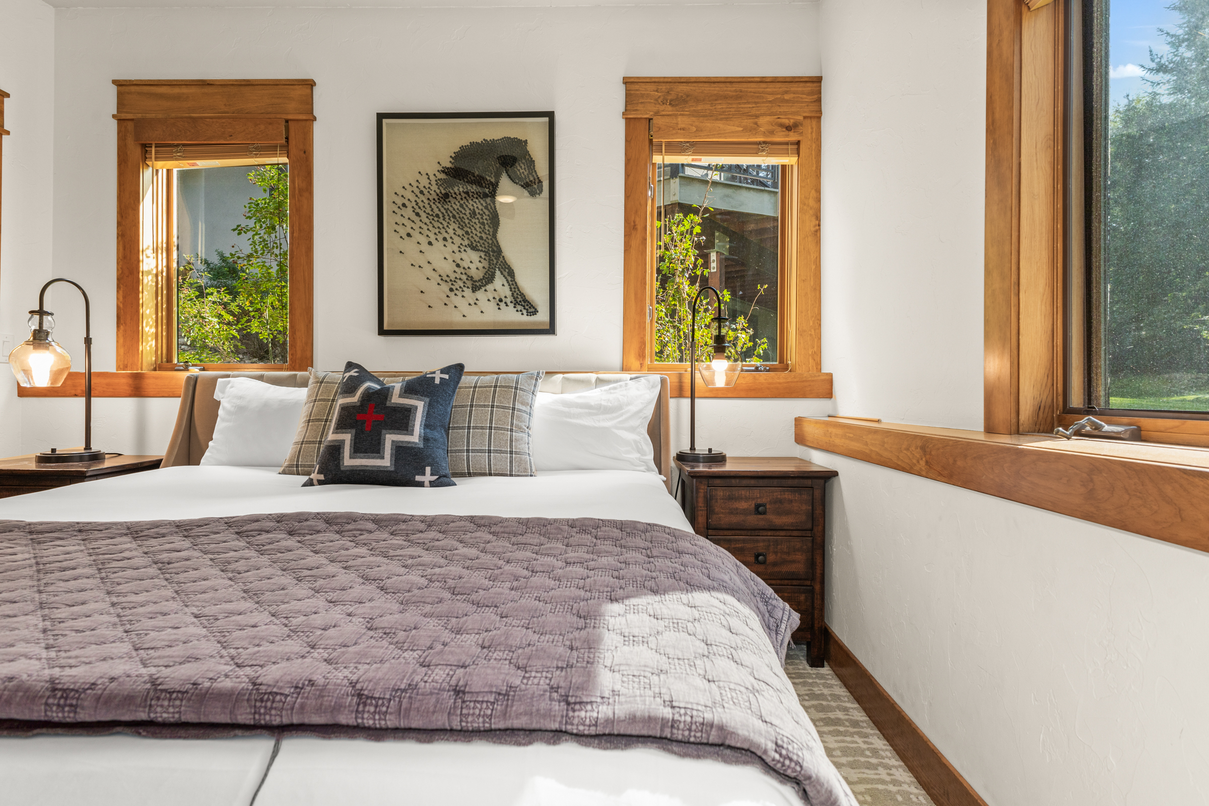 Bedroom #2 | King Bed