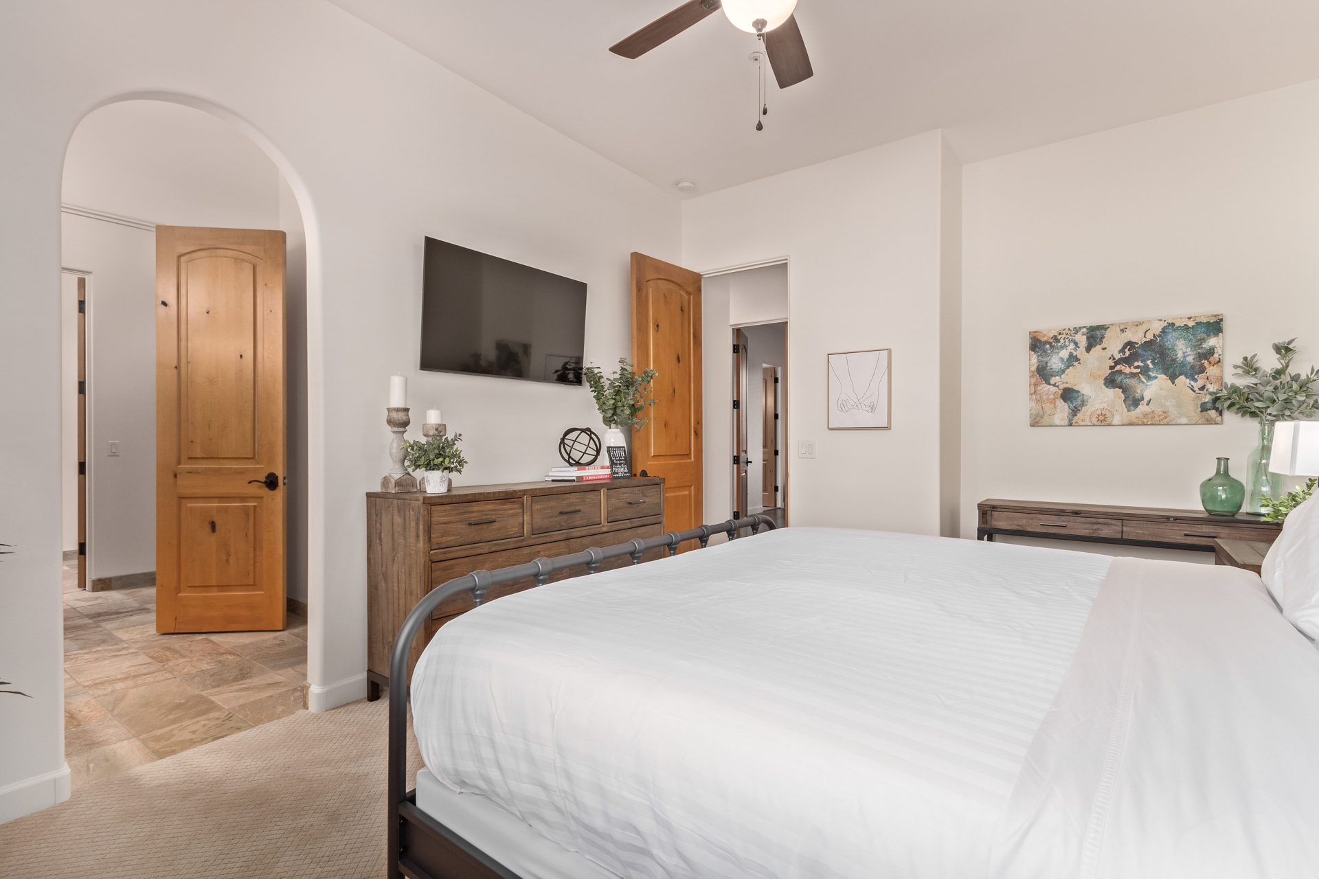 Bedroom 2 - king bed w/ smart TV