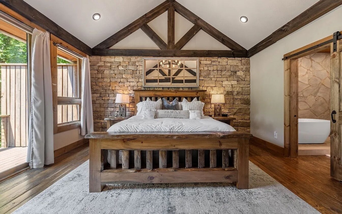 Toccoa Dream Lodge SkyView Vacation Homes