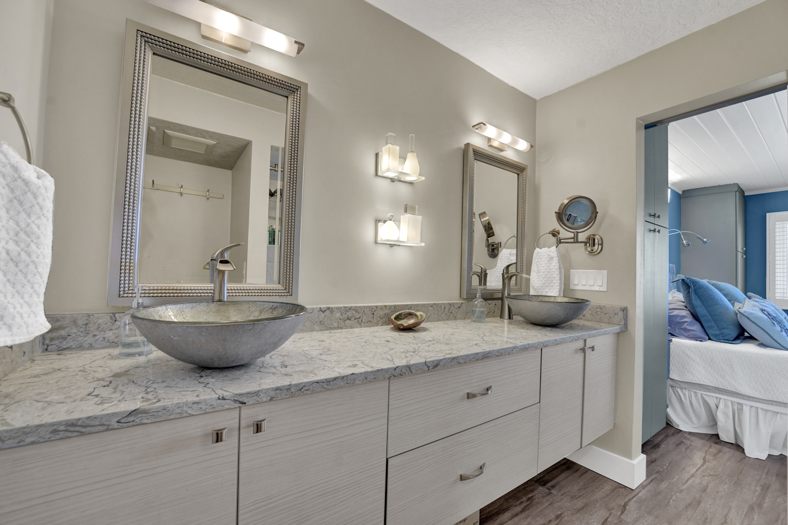 Master Double Vanity