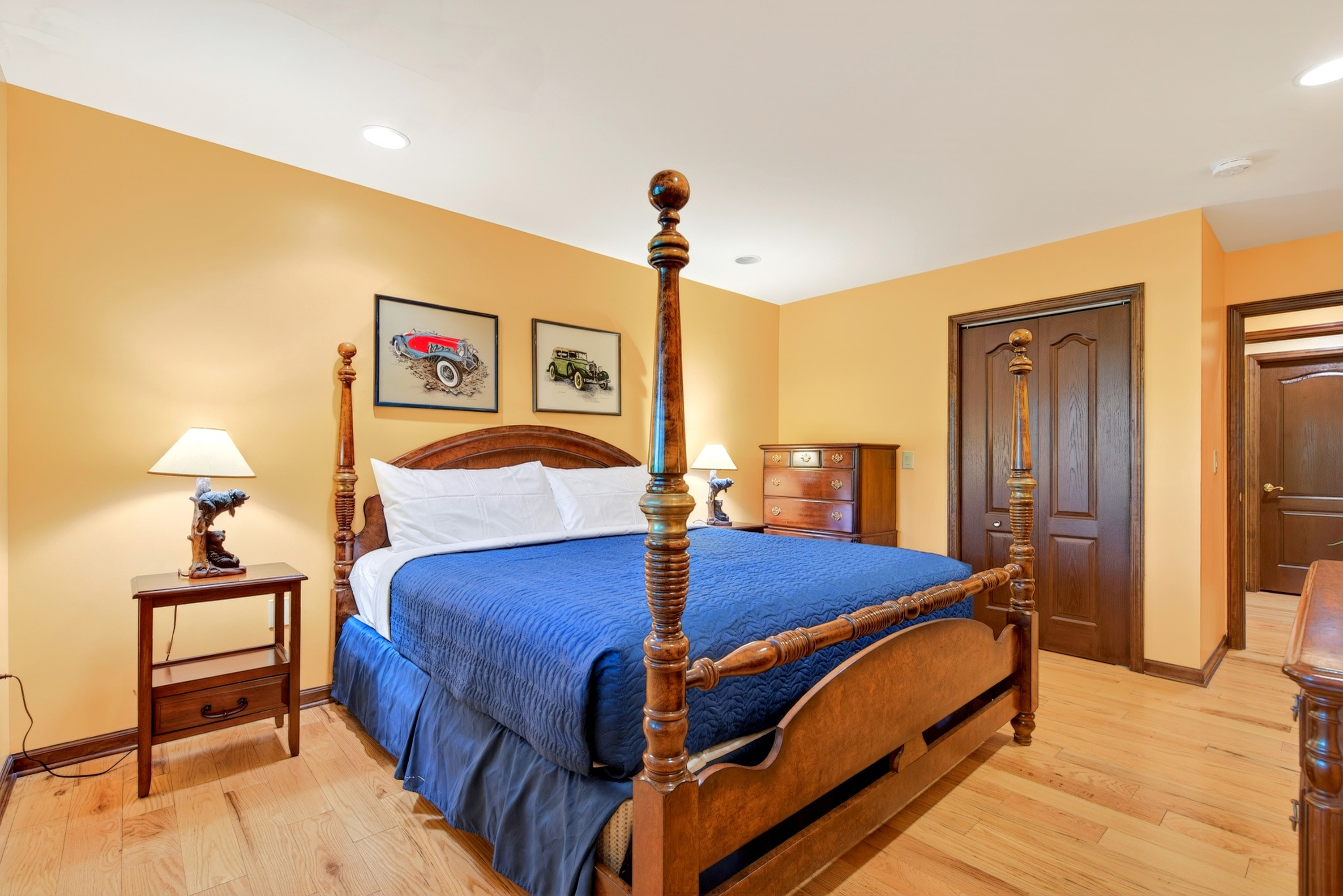 Additional view of the king size bed