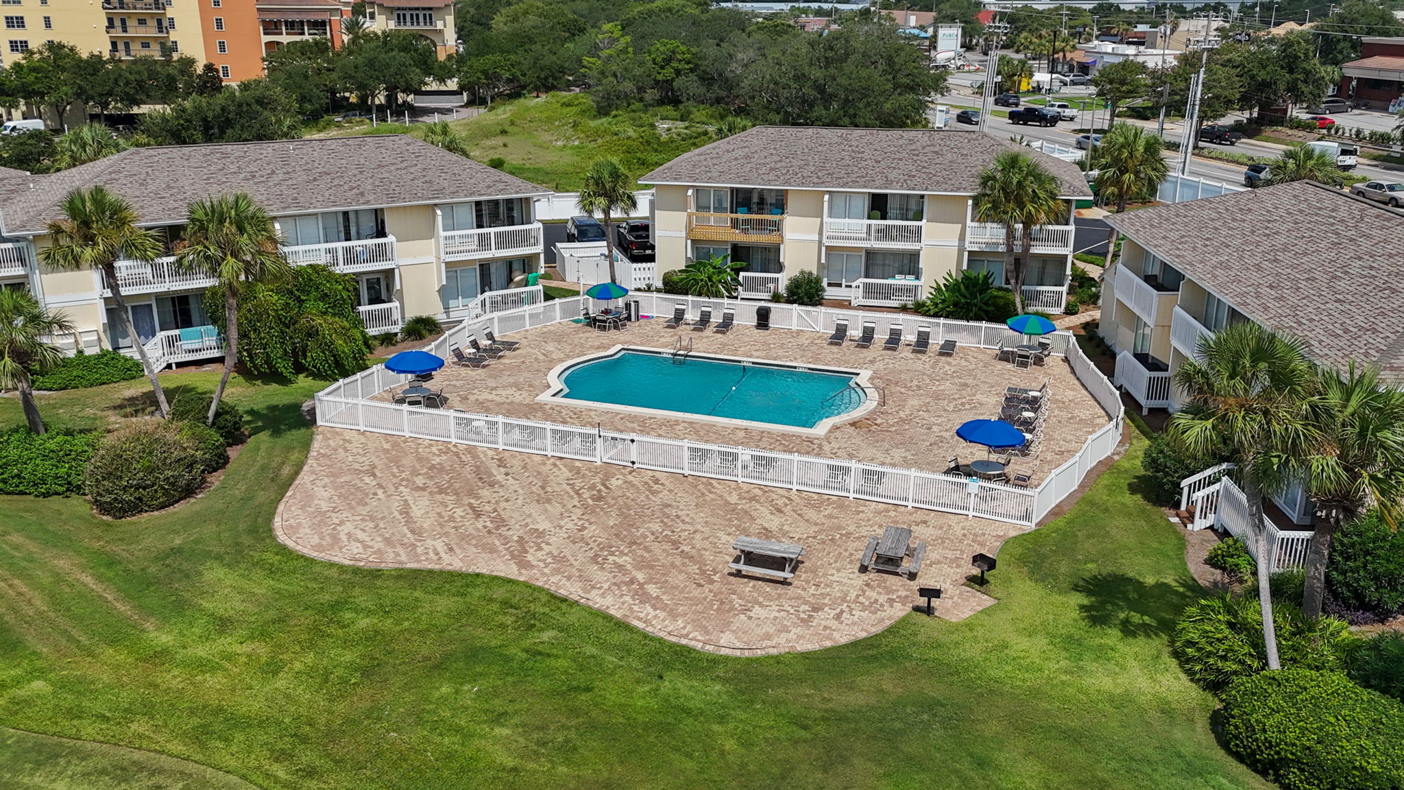 Dive into comfort! 🌊 Rain or shine, our heated pool offers the perfect tropical escape. Grab a towel and leave your worries behind—the water is fine!