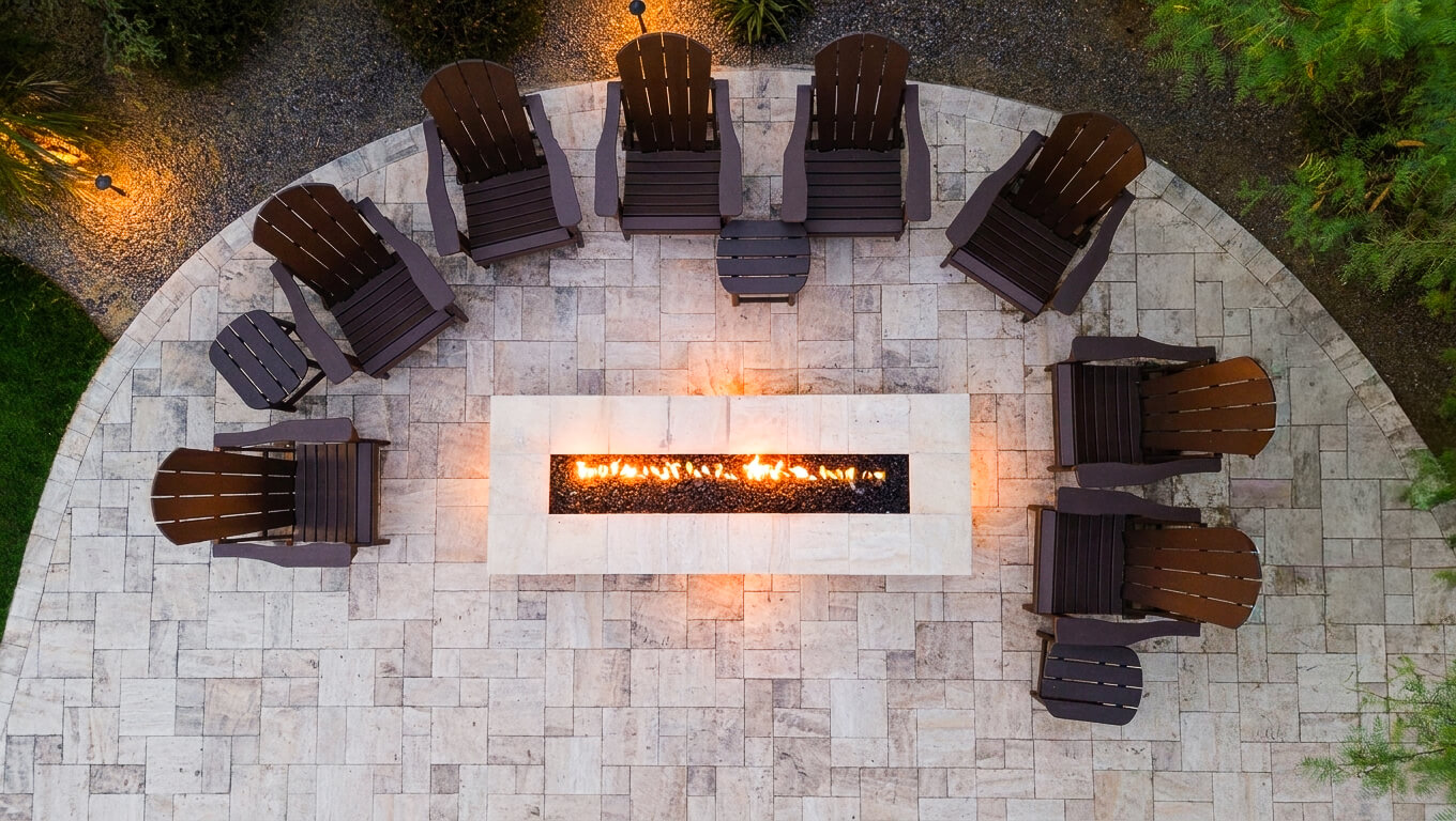 Luxury Fire Pit Lounge for Stargazing & Conversations