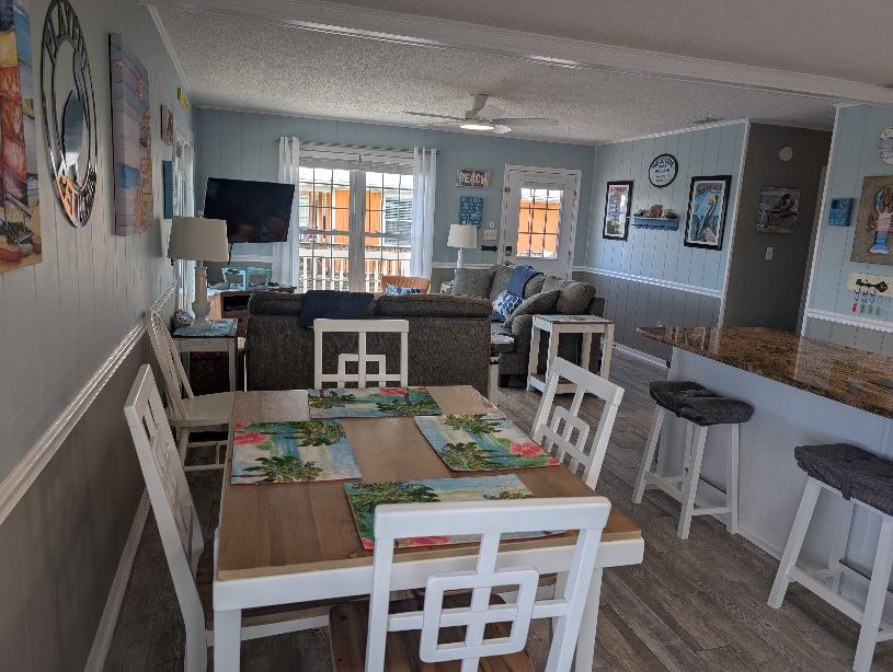 Fully equipped kitchen with everything you need ... just like home!