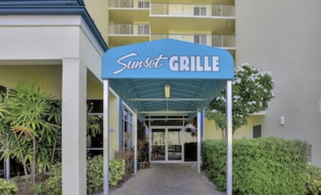 The Sunset Grille & Bar is on site. Enjoy lunch, dinner & drinks, beachside!