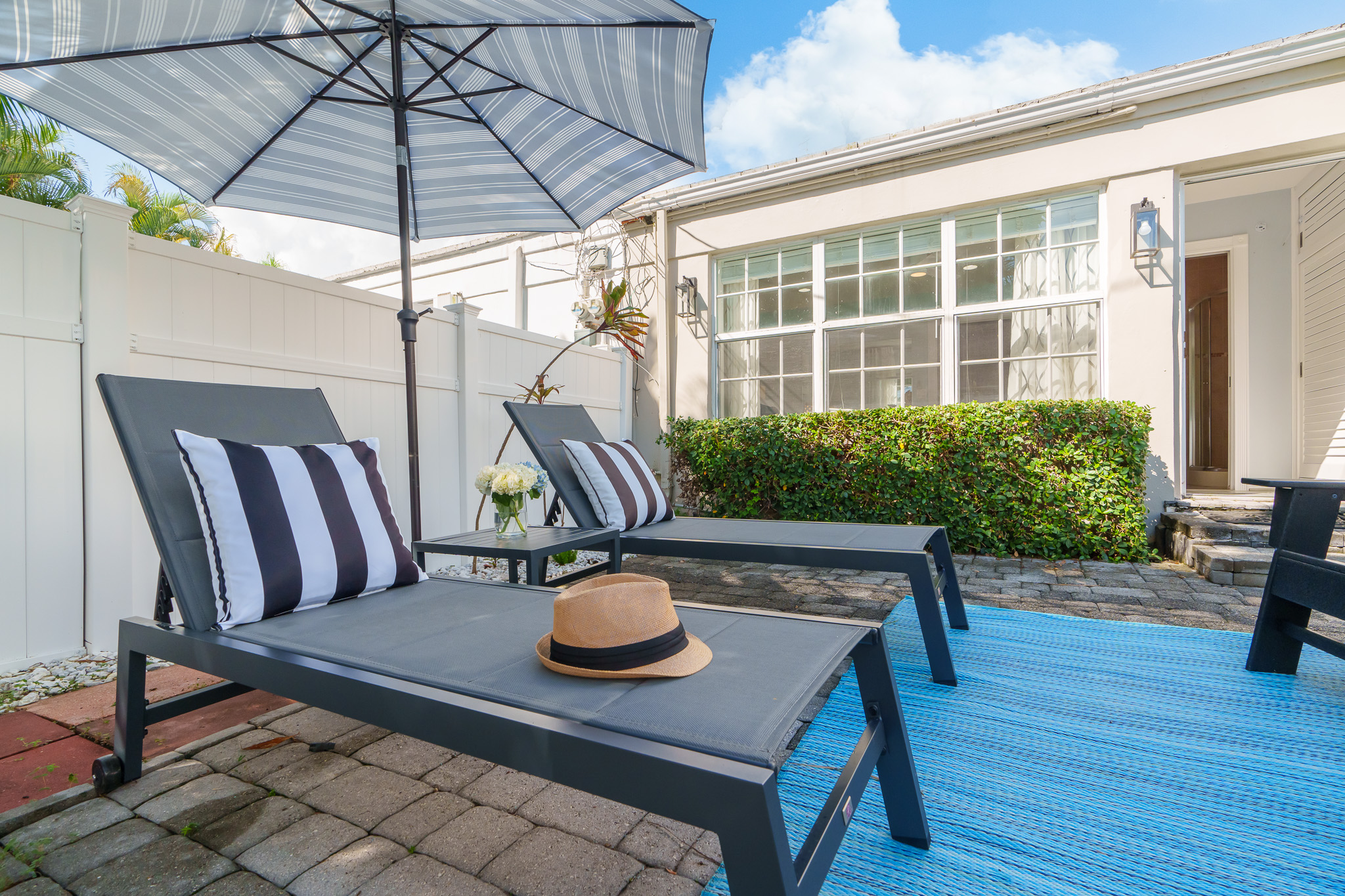 Relax in the shade or in the sun, on the back patio, with access from the master bedroom