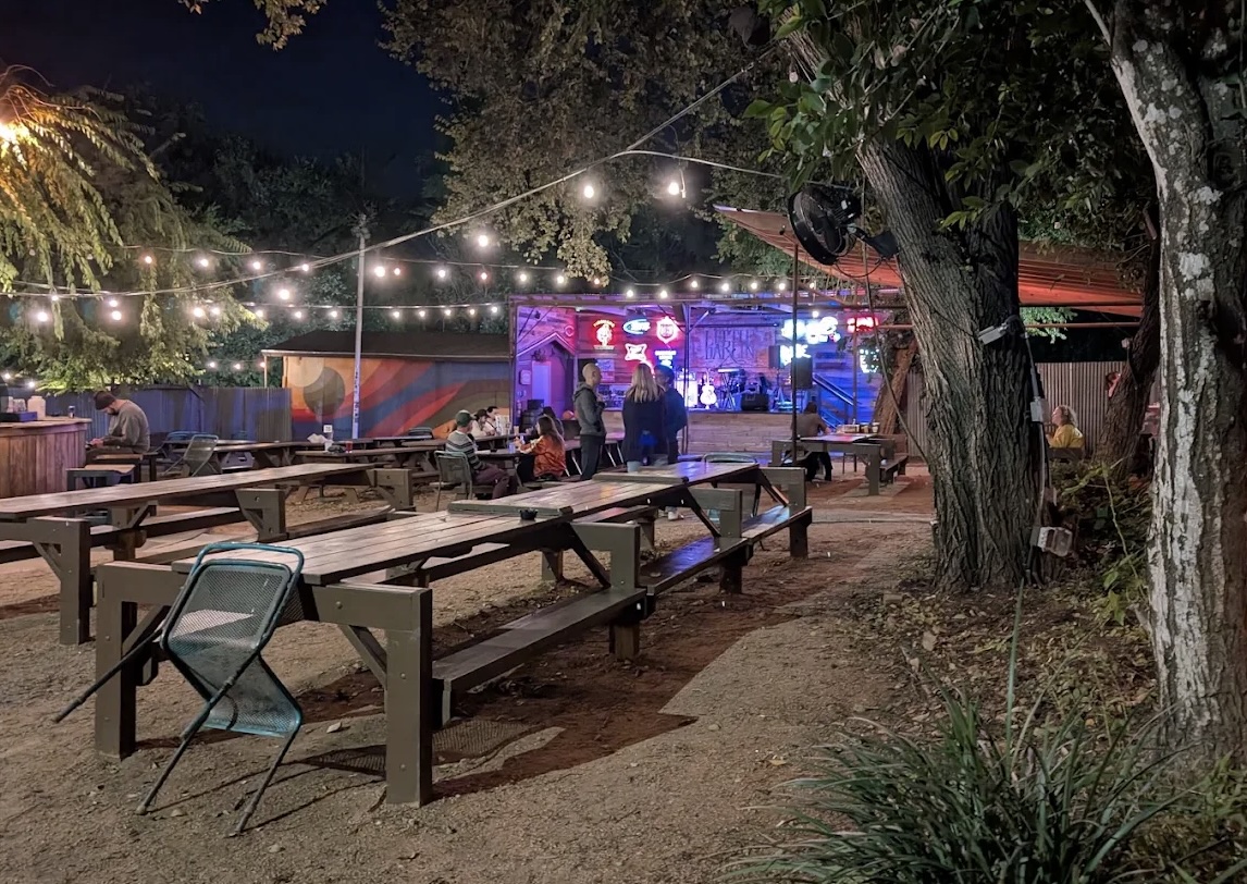 The famous little darling outdoor dining/bar in neighborhood