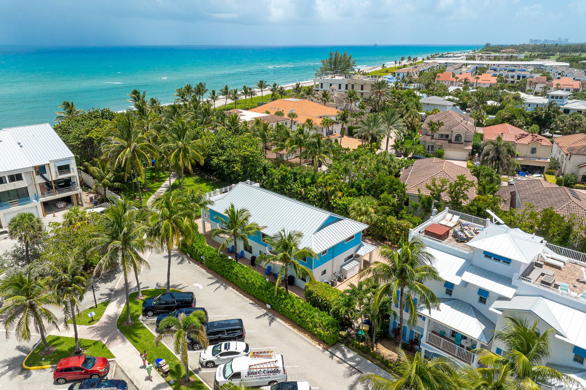 Location, location, location. Seaside Retreat is just steps from the sand with private access to the beach walkway. Enjoy the ultimate convenience of a beachfront escape.