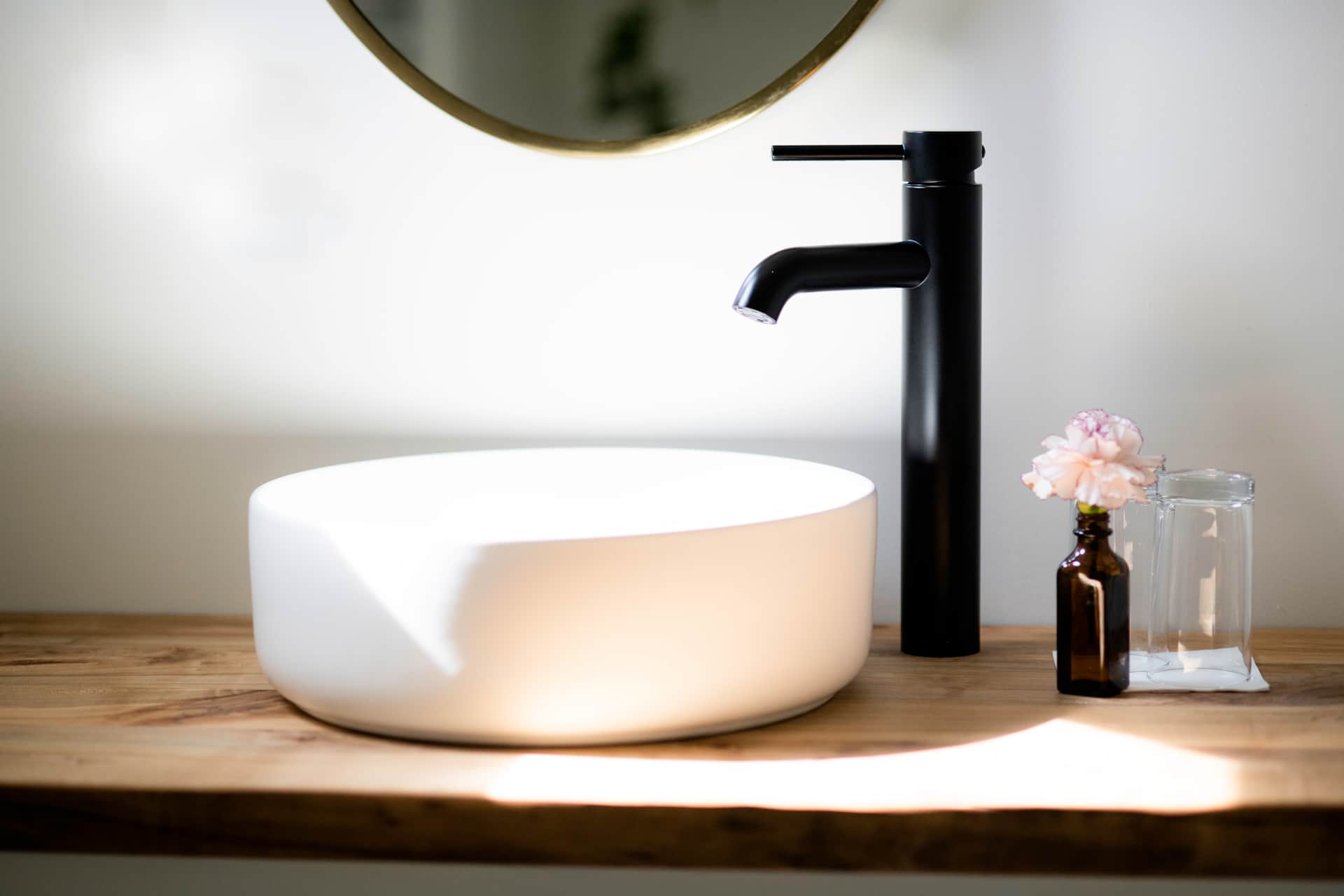 Private ensuite bathroom