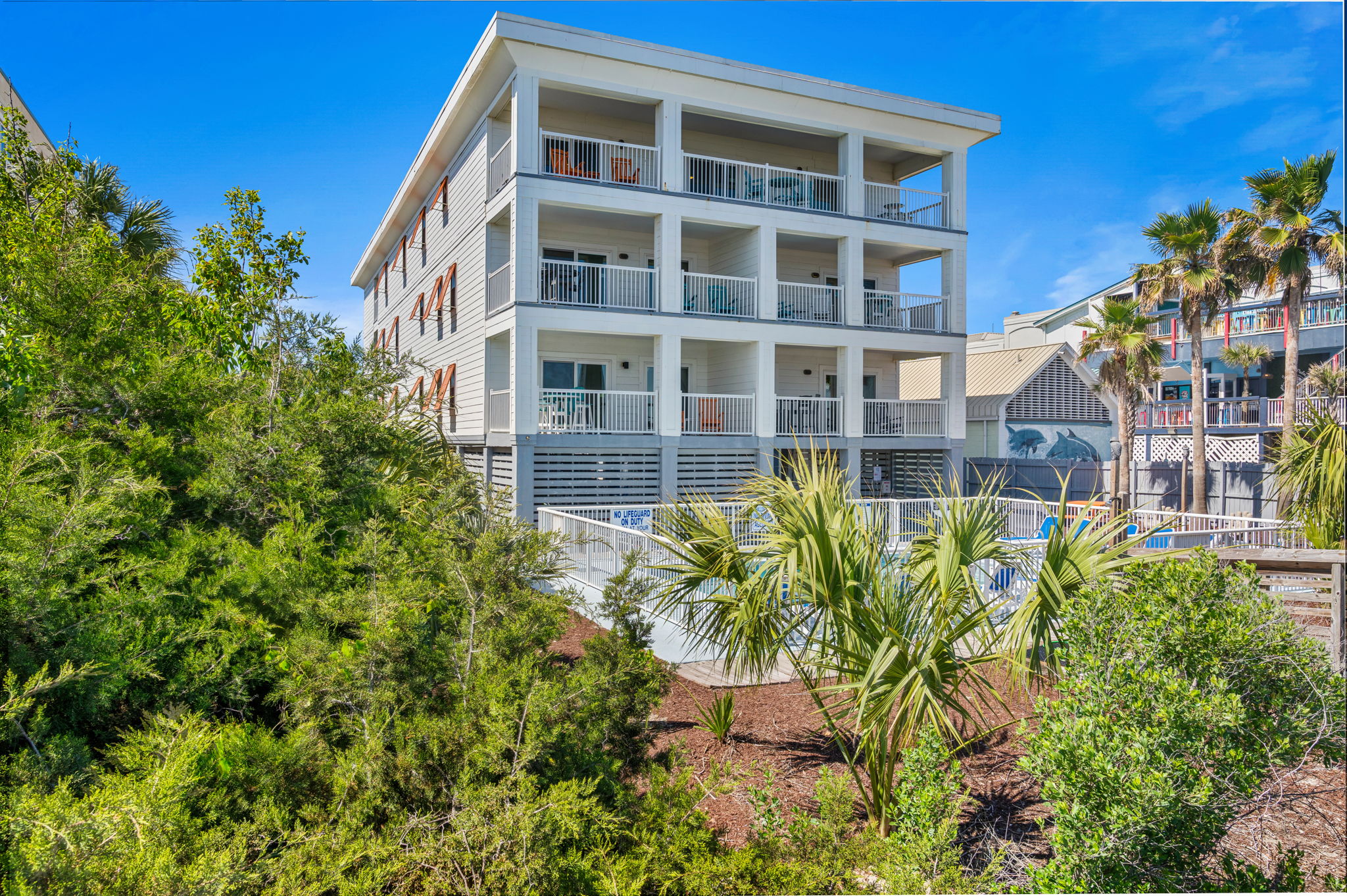Oceanview | Sea Gull | 201 Oceanview | 1116 Ocean Blvd, Isle of Palms, SC | IOP Escapes