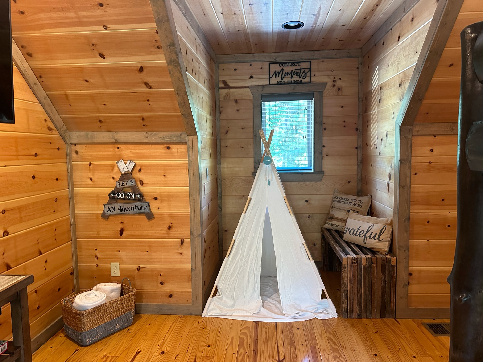 A teepee! ⛺️ 