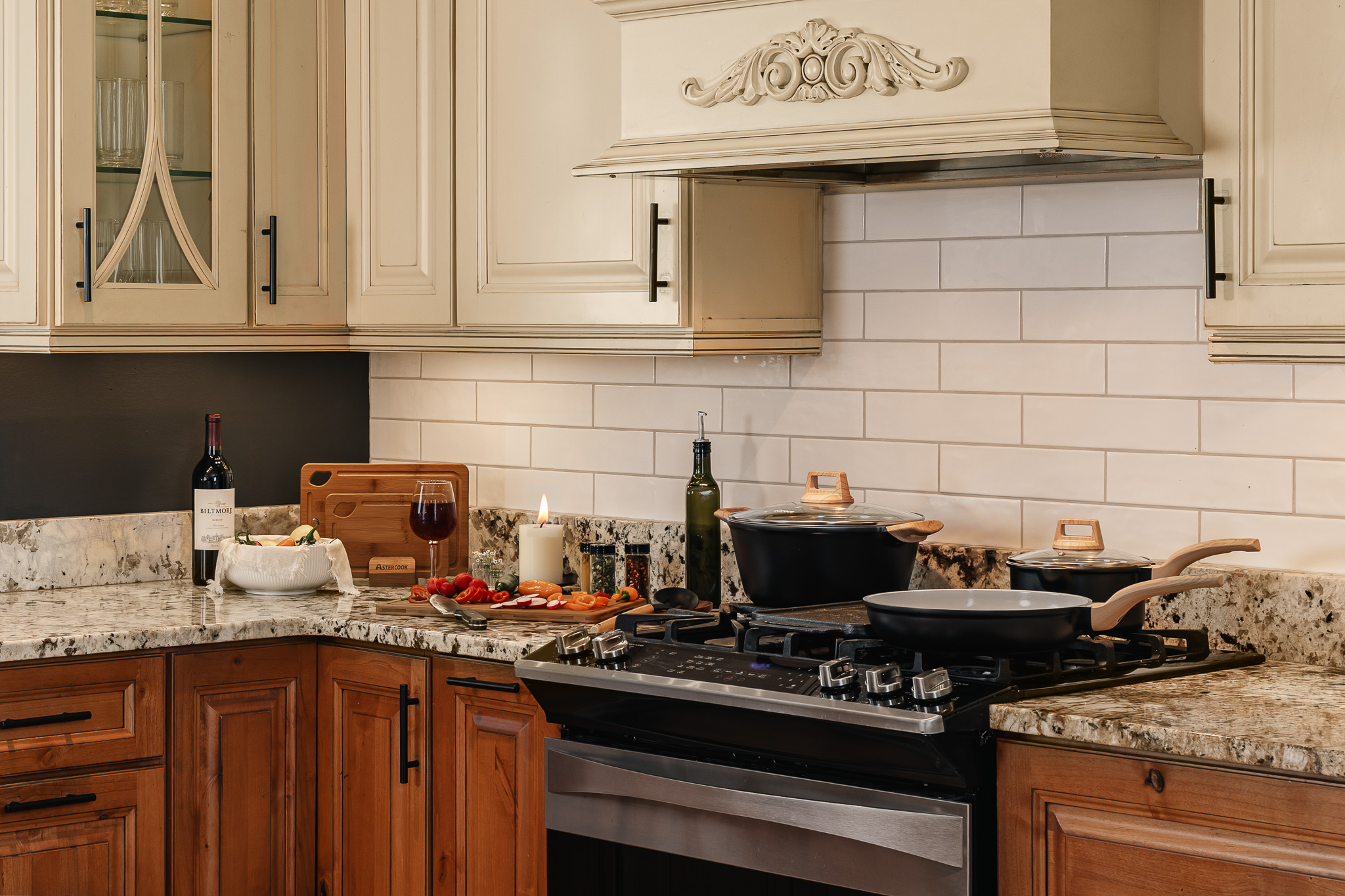 {Kitchen} A full-size gas range and generous cooking space make it easy to prepare everything from big breakfasts to group dinners.