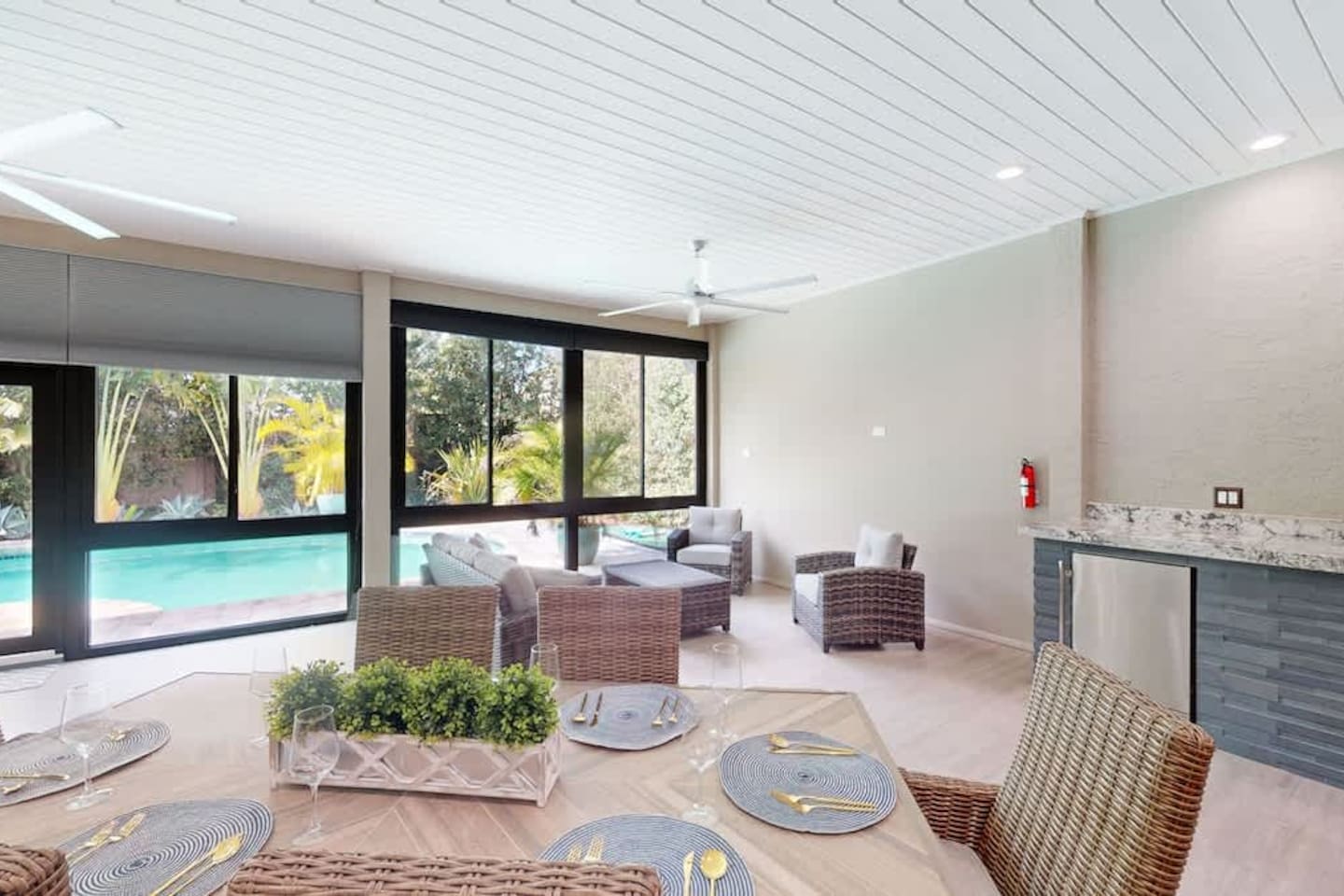 Outdoor Kitchen Dining Area