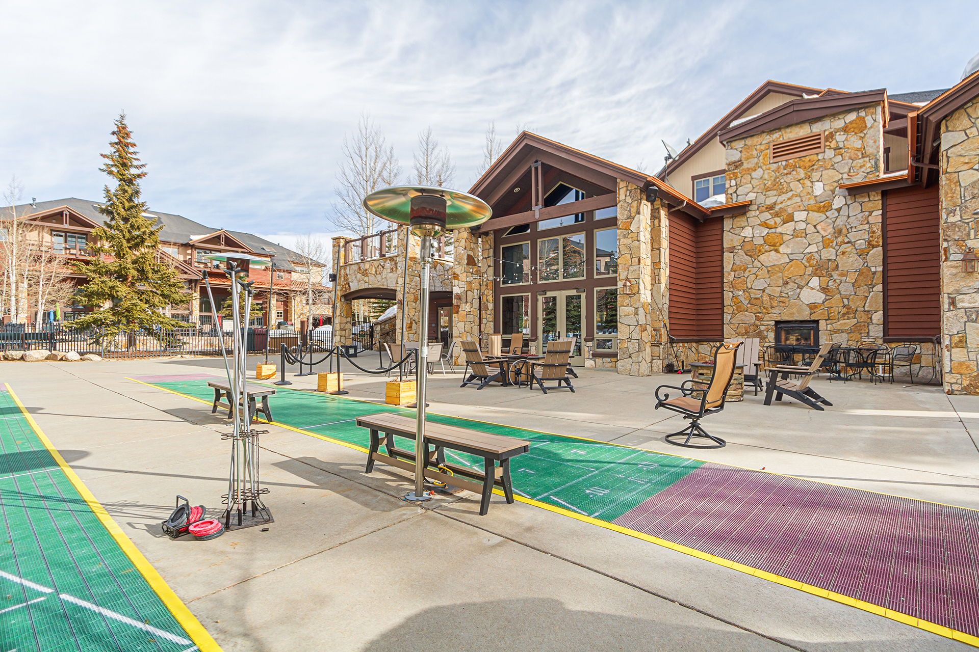 outdoor games with heat lamps