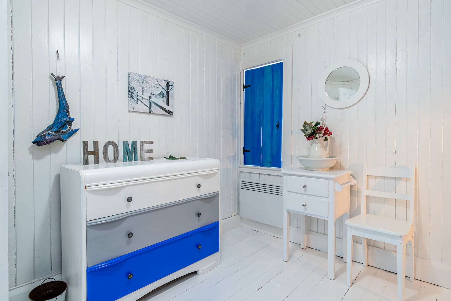 En plus d'être bien équipé et fonctionnel, notre chalet est bien décoré :)