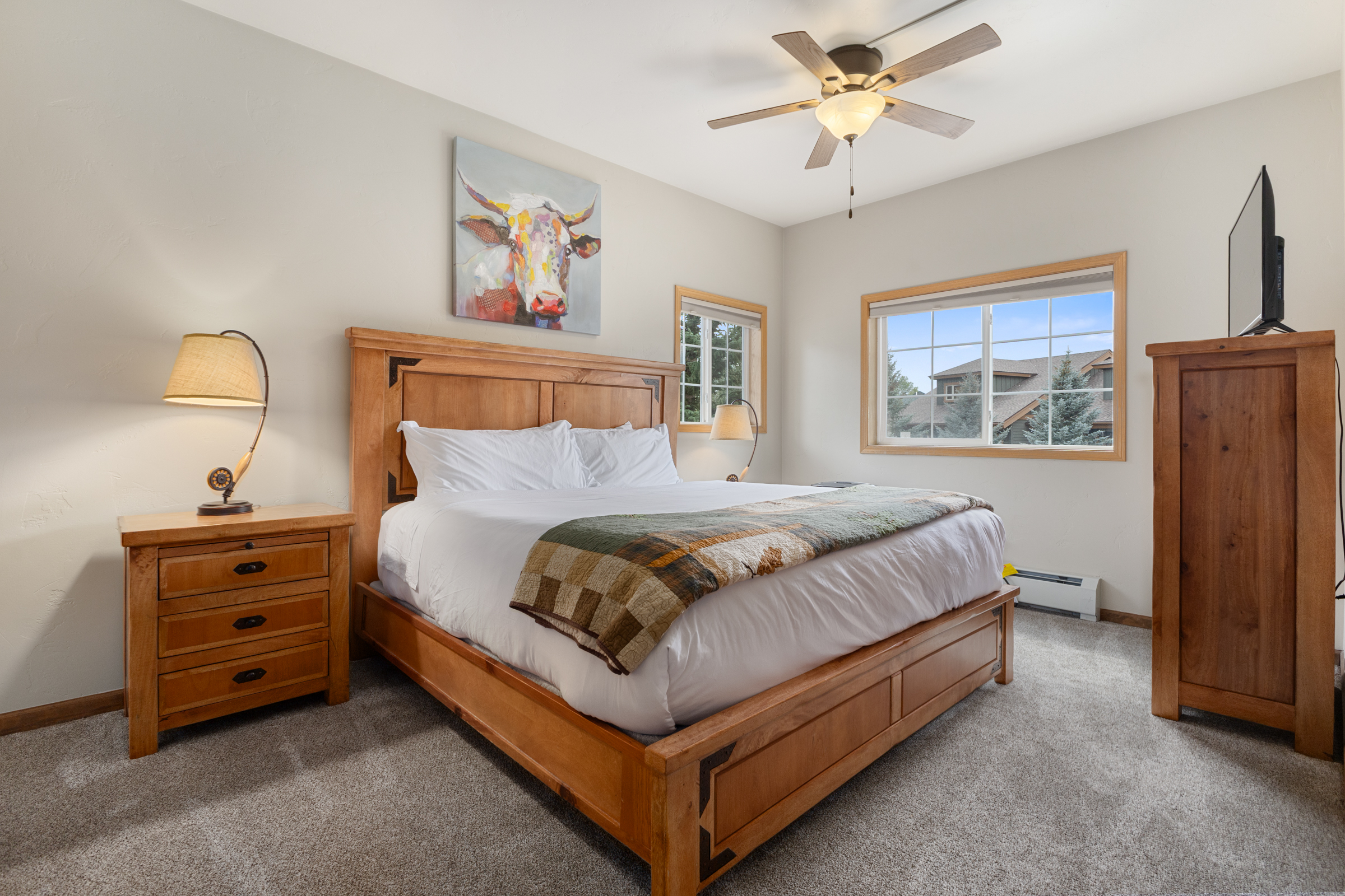 Ensuite Bedroom 1 | Kingsize Bed