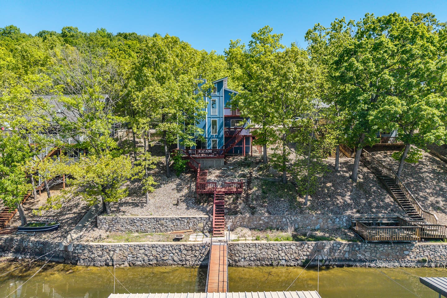 4 Huckleberry Hill Ct 101