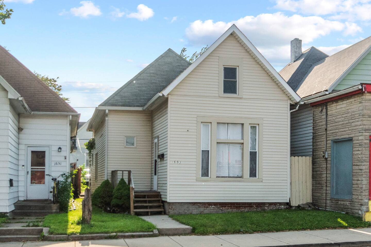 Located in a welcoming neighborhood