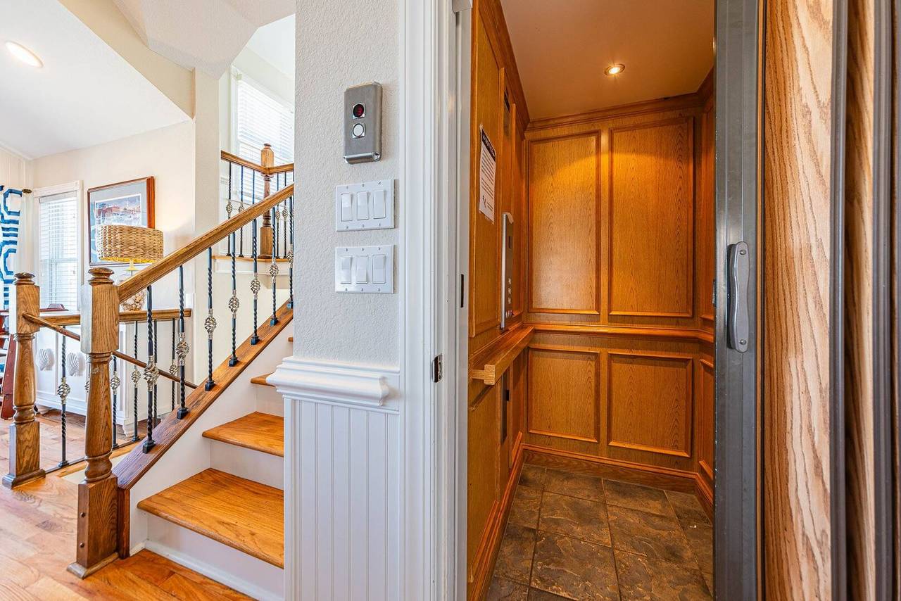 Cape Cod vacation rental photo 7 of 140
