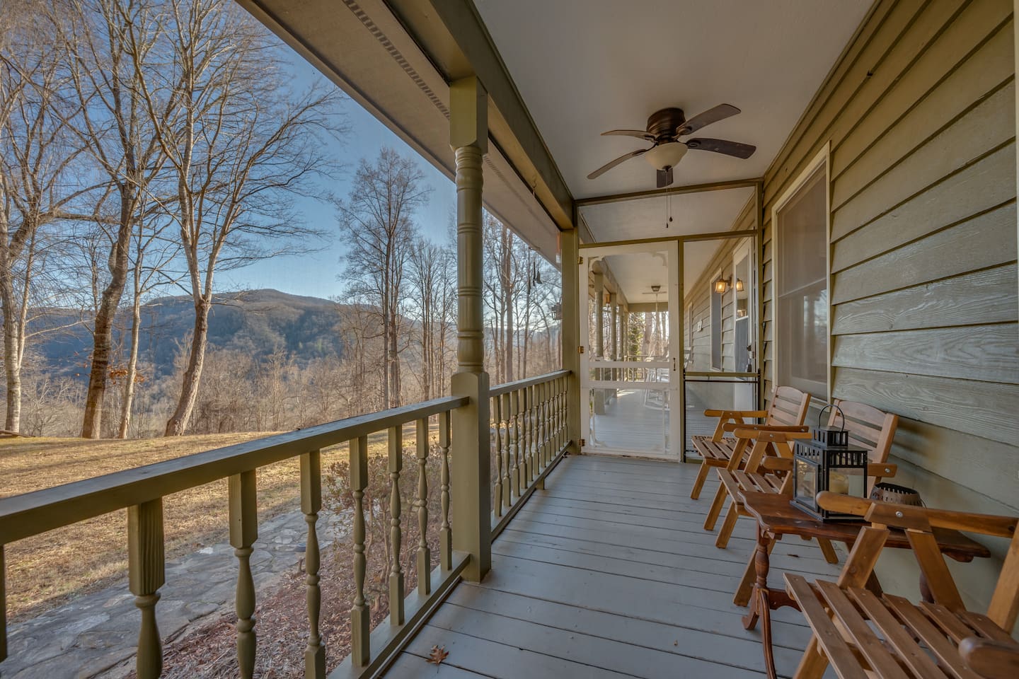 Front porch sitting and relaxing with mountain views 