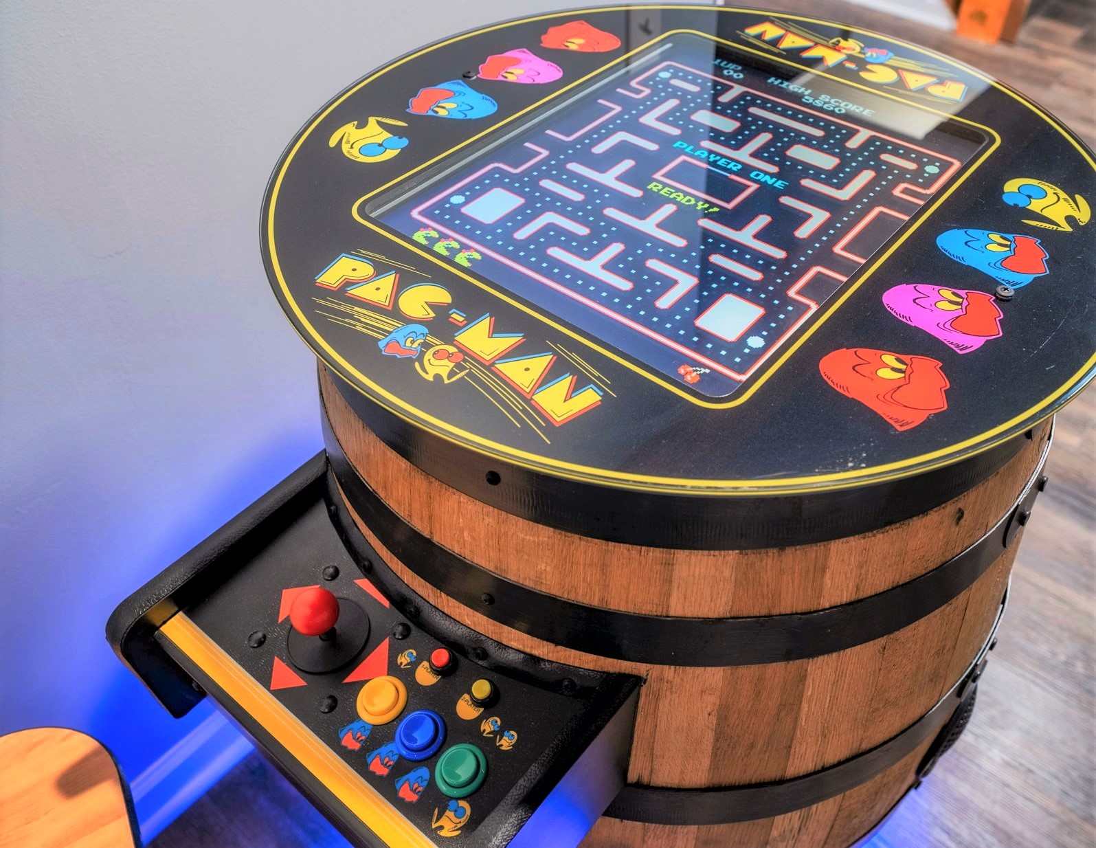 GAME ON! Have a blast on this classic MULTICADE with 60+ games and show off your skills!