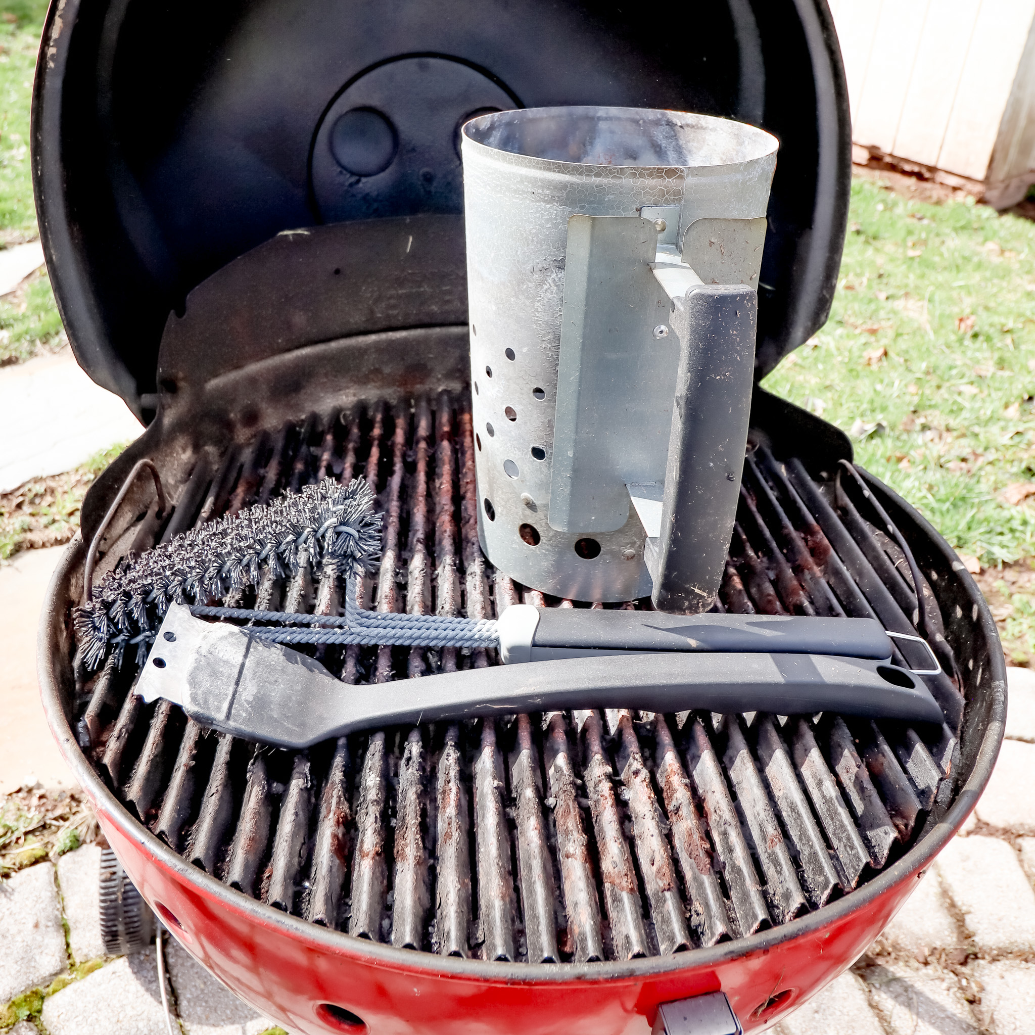 Charcoal Grill with accessories