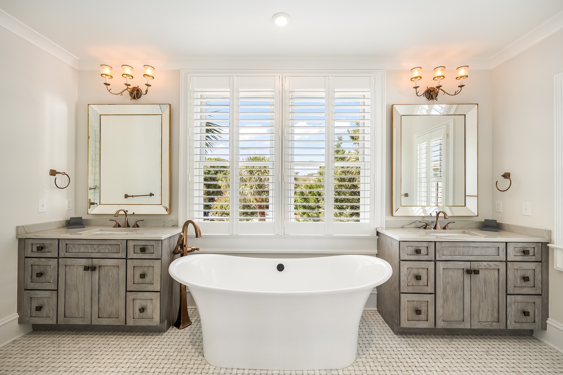 Primary Bath | Beach Shelter | 3708 Palm Blvd | Isle of Palms, SC | IOP Escapes