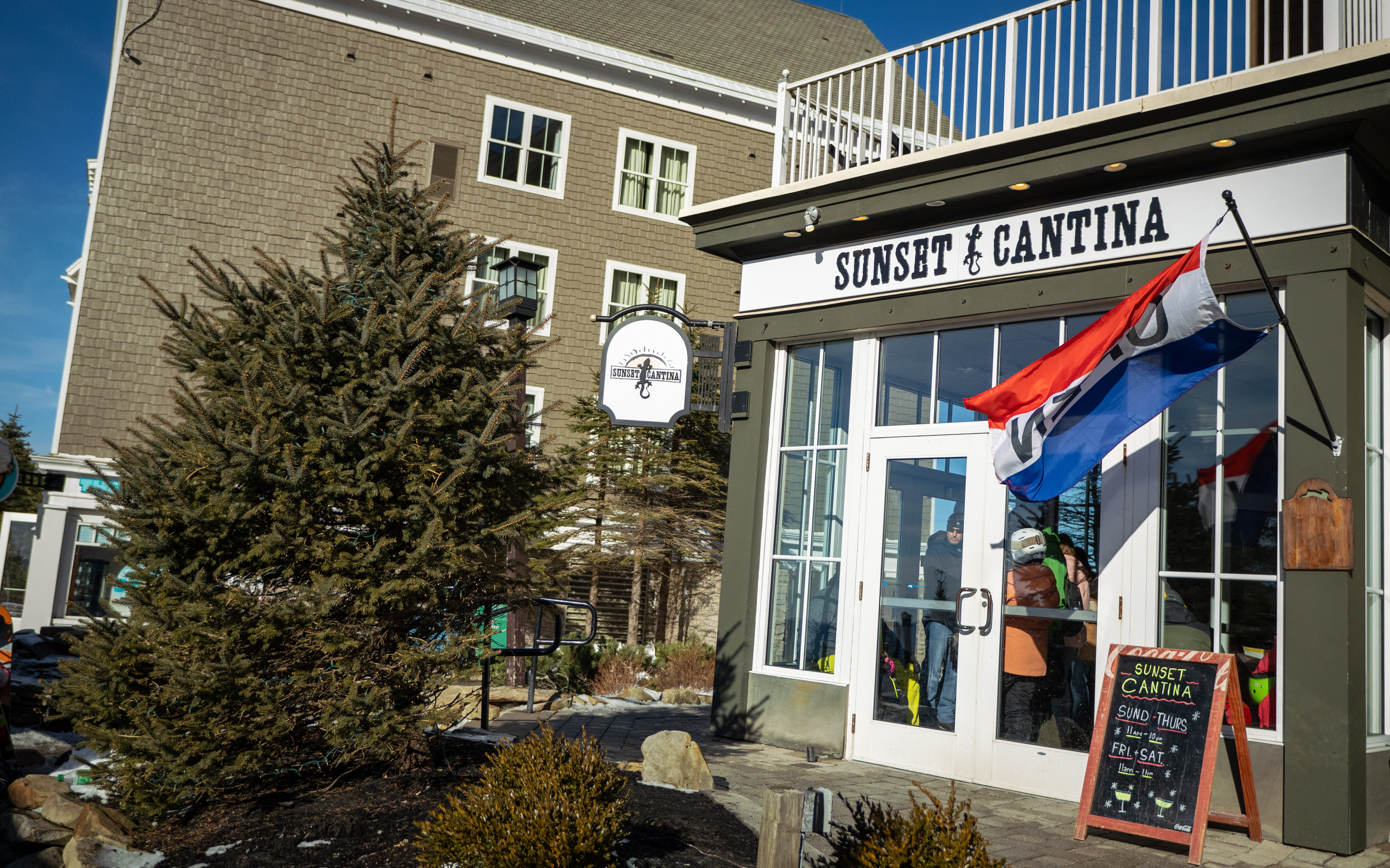 Highland House · Unit 207 — Restaurant Exterior
