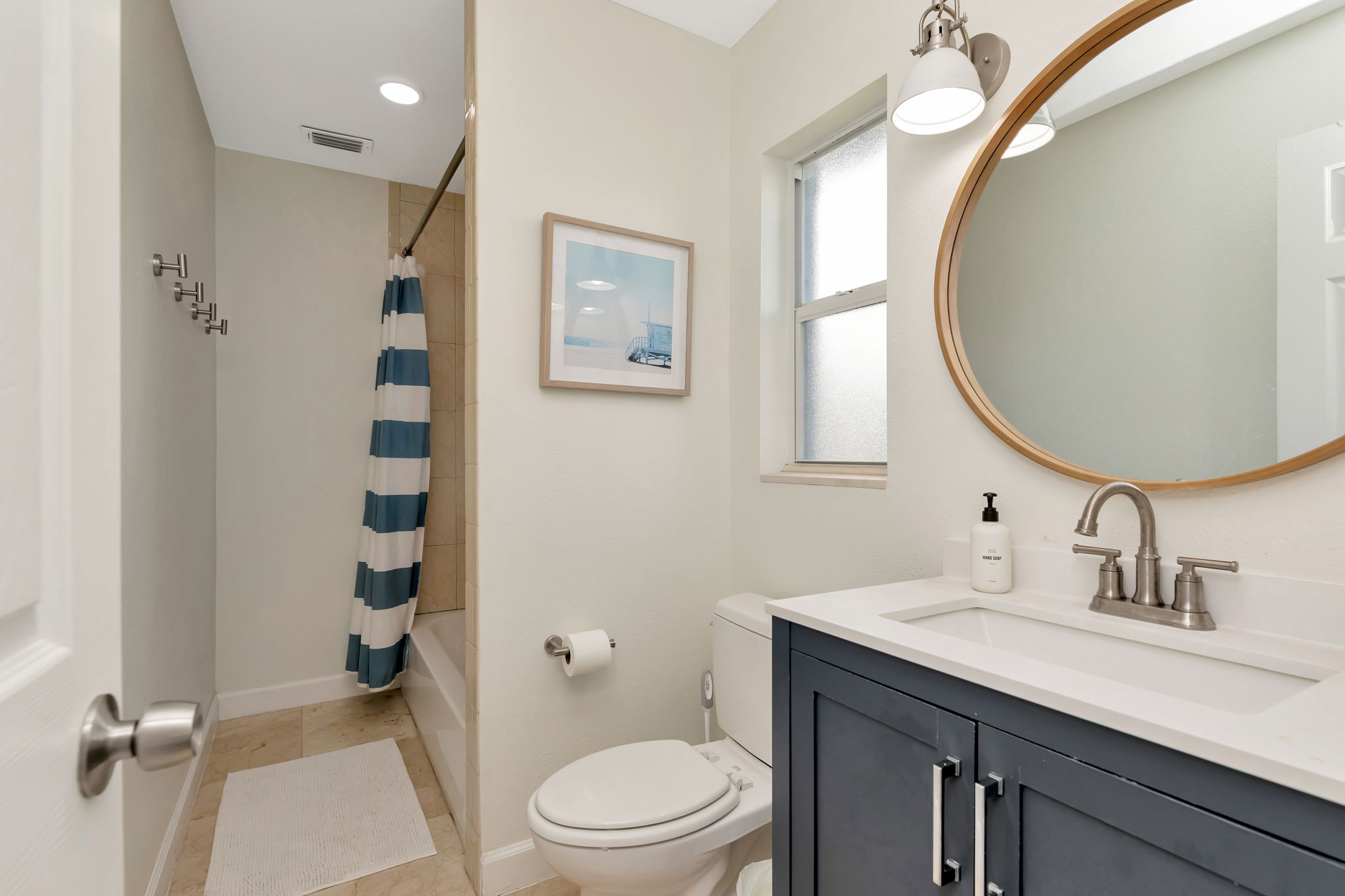 Full Bath with a tub