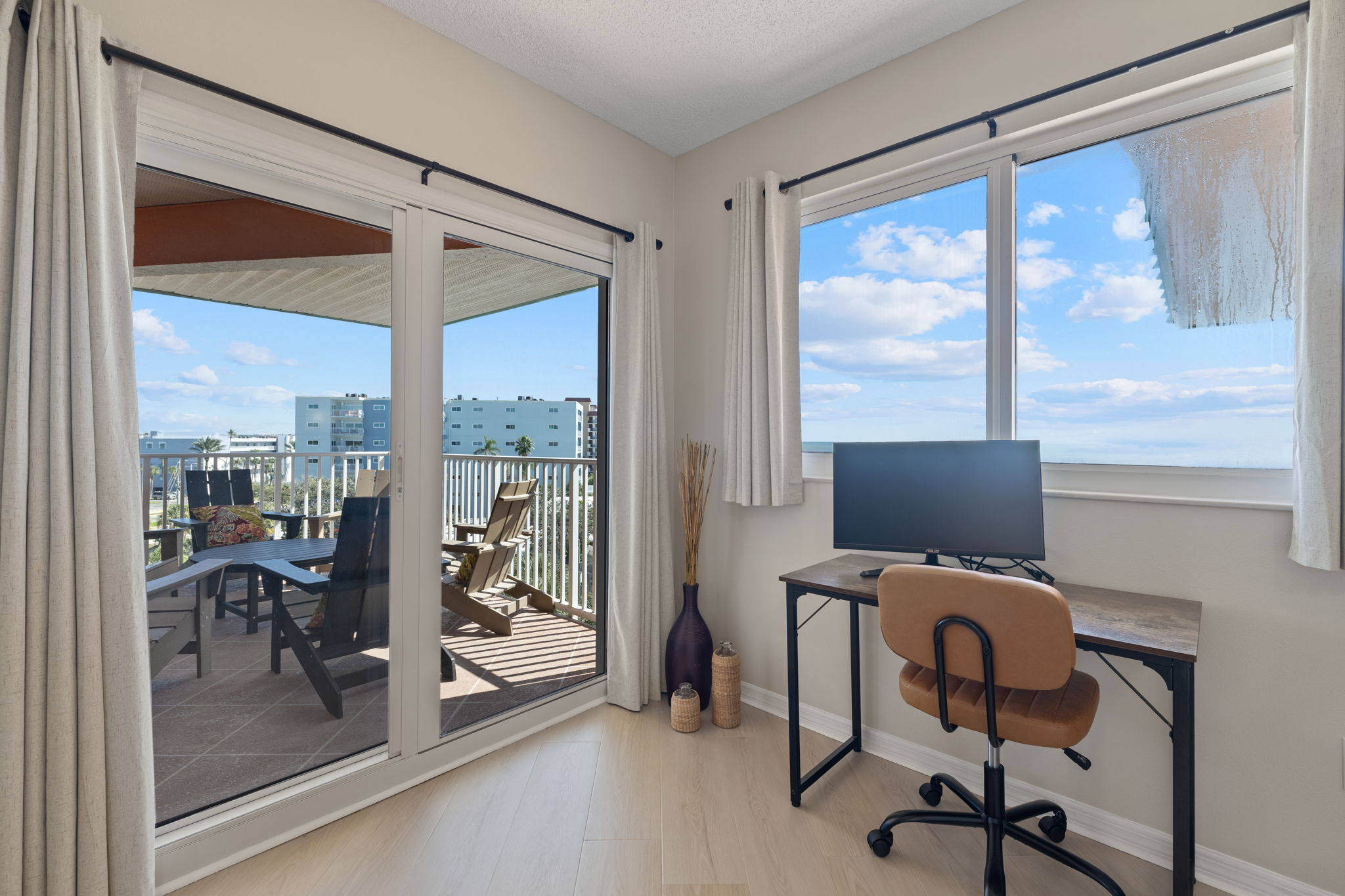 King Bedroom workspace