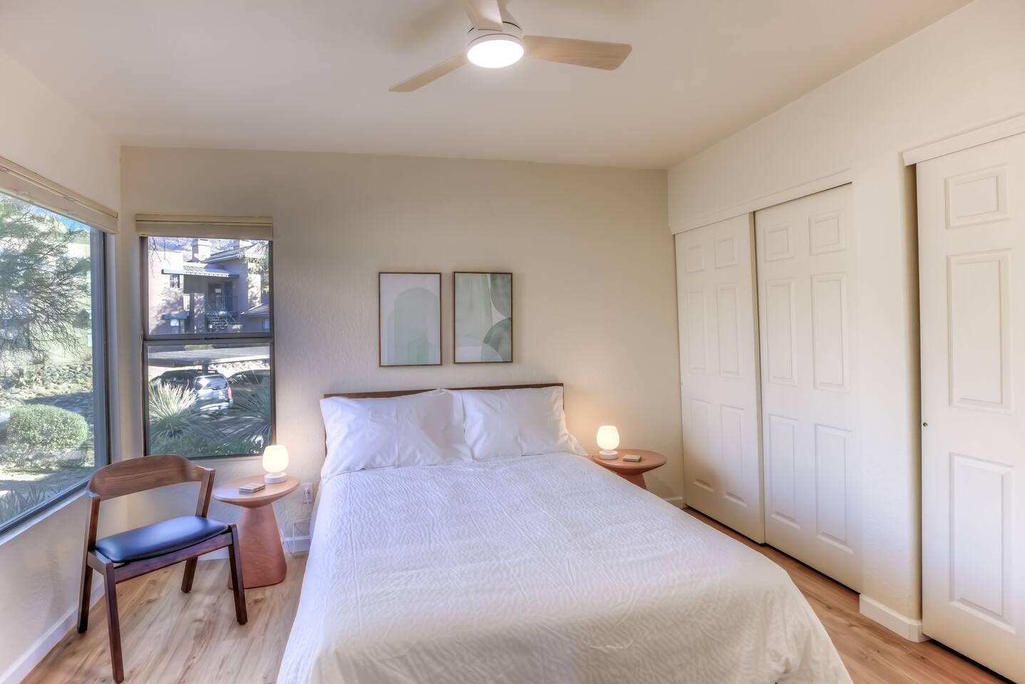 Guest (Queen) Bedrooms
