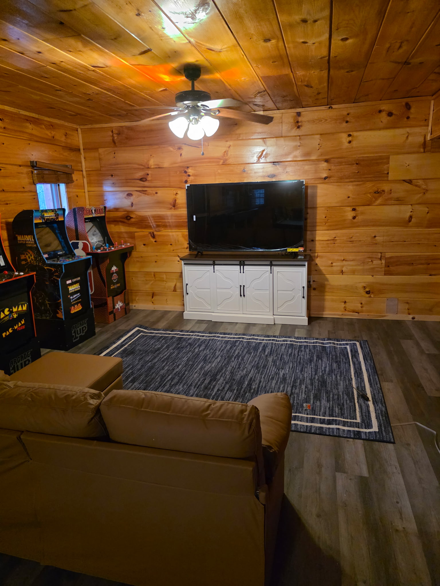 Arcade games and TV area