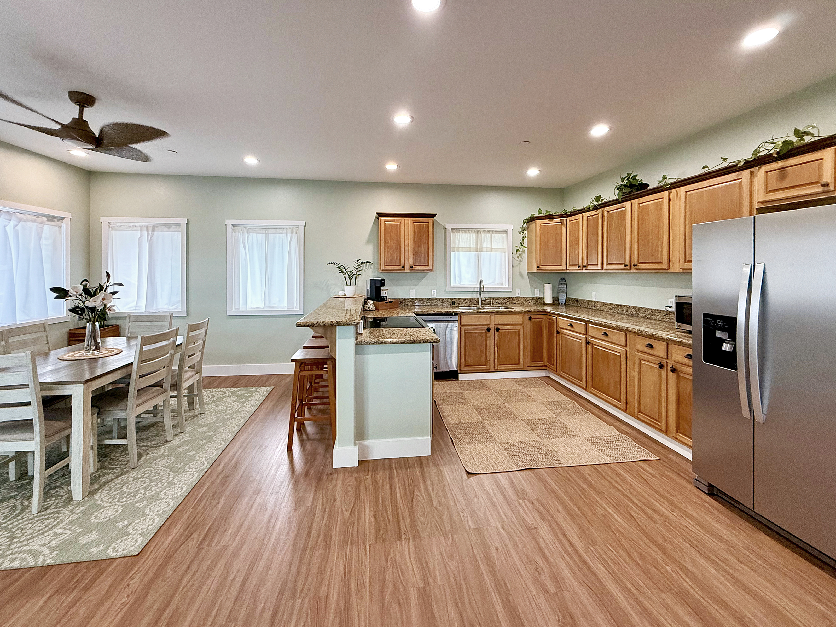 Kitchen | Representative Interior. Finishes, decor, and furniture, vary by unit.