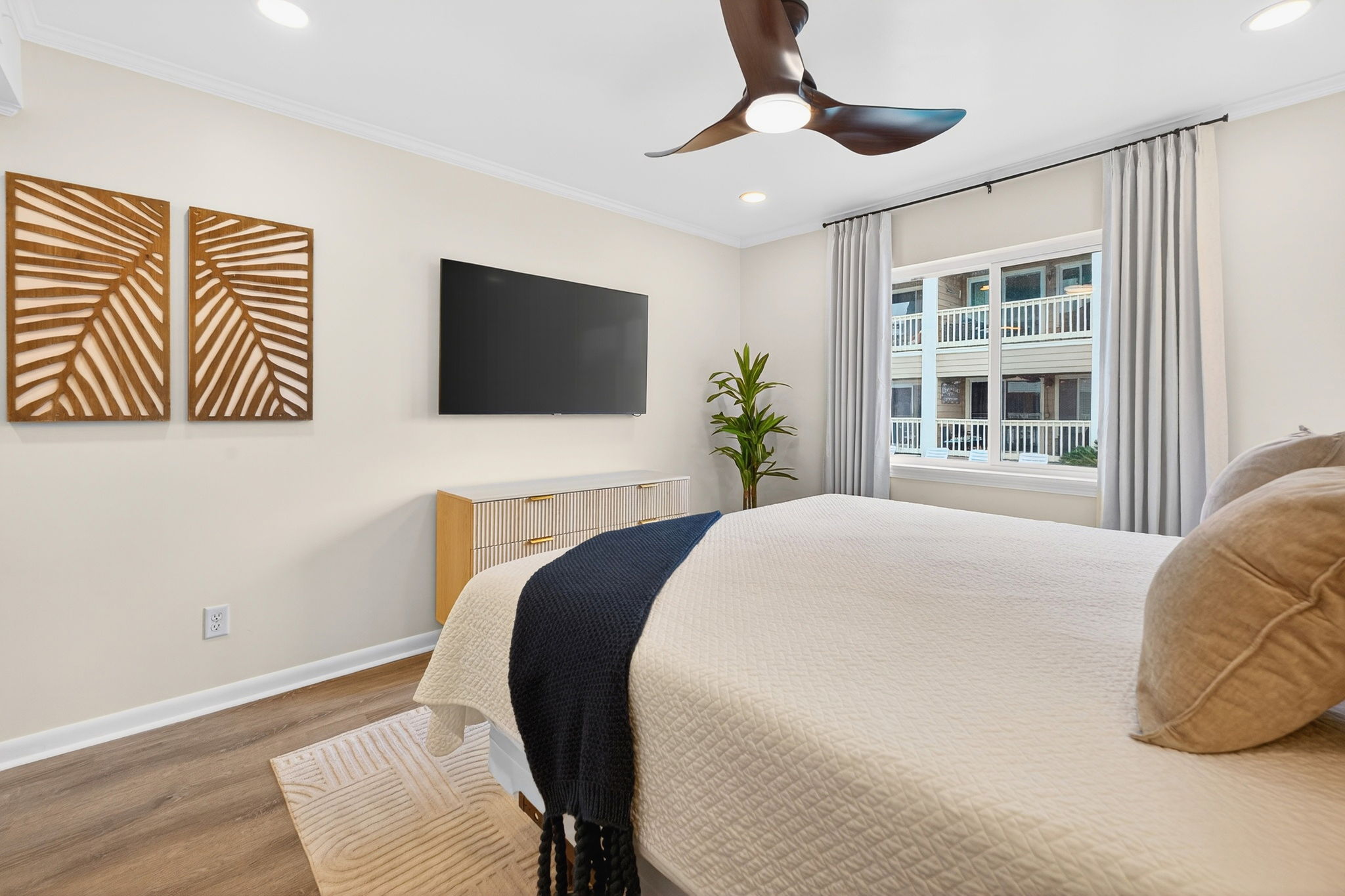 Primary Suite | Beach Break | IOP Escapes Vacation Rentals | 1400 Ocean Blvd 106B, Isle of Palms SC