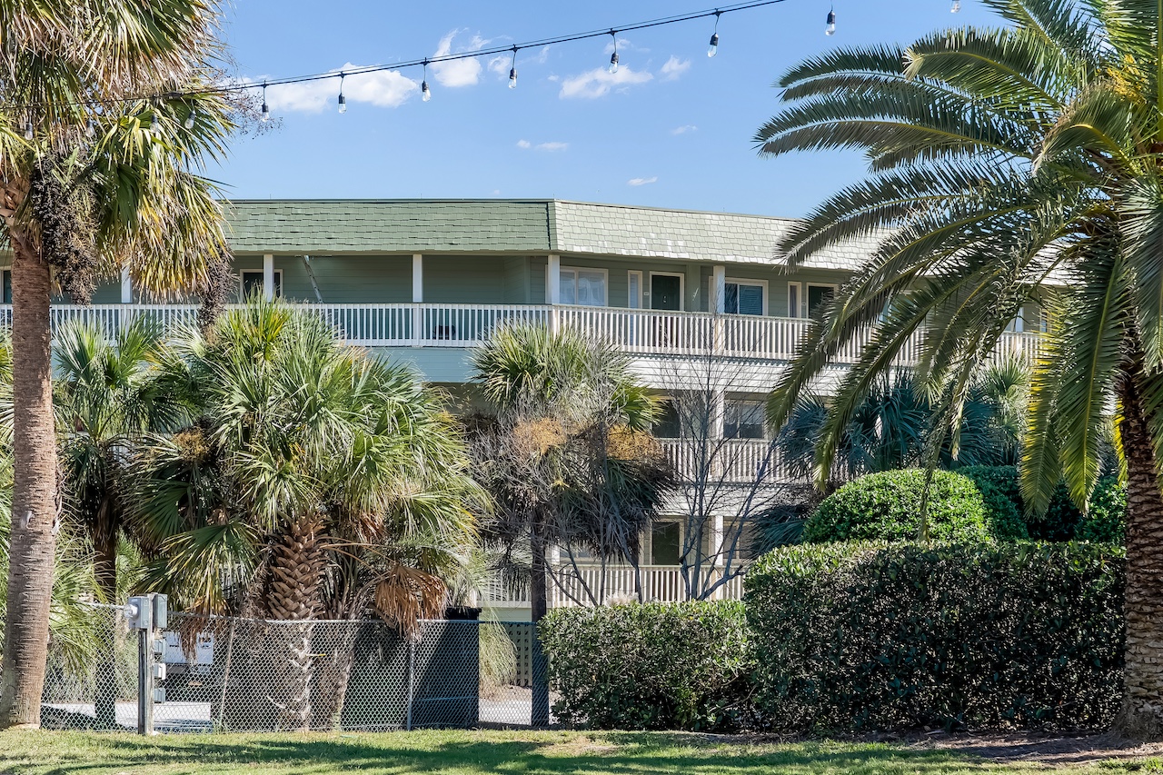 Sea Cabins | Susu's Sea Cabin | 238C 1300 Ocean Blvd | Isle of Palms, SC | IOP Escapes