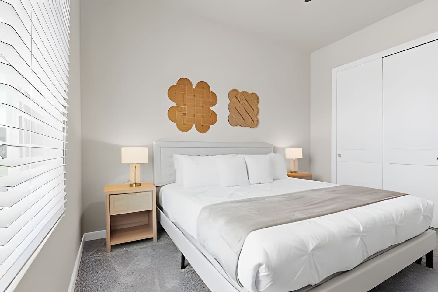 Fresh, clean, and inviting—this room is your perfect retreat after a busy day.
