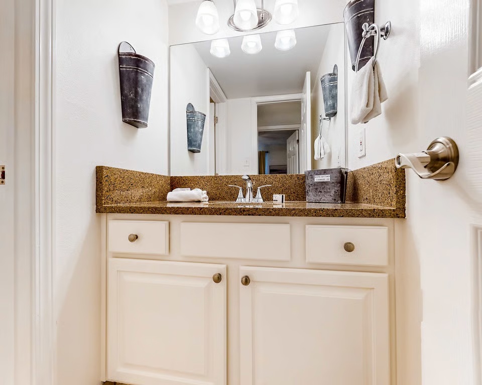 Bathroom Vanity