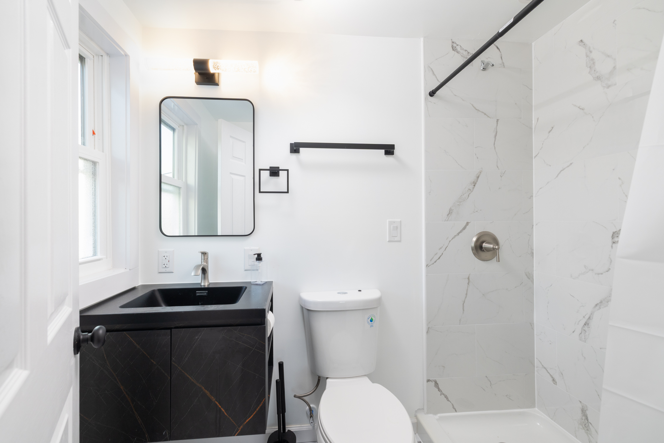 Ensuite Bathroom to 1st Floor NW Bedroom