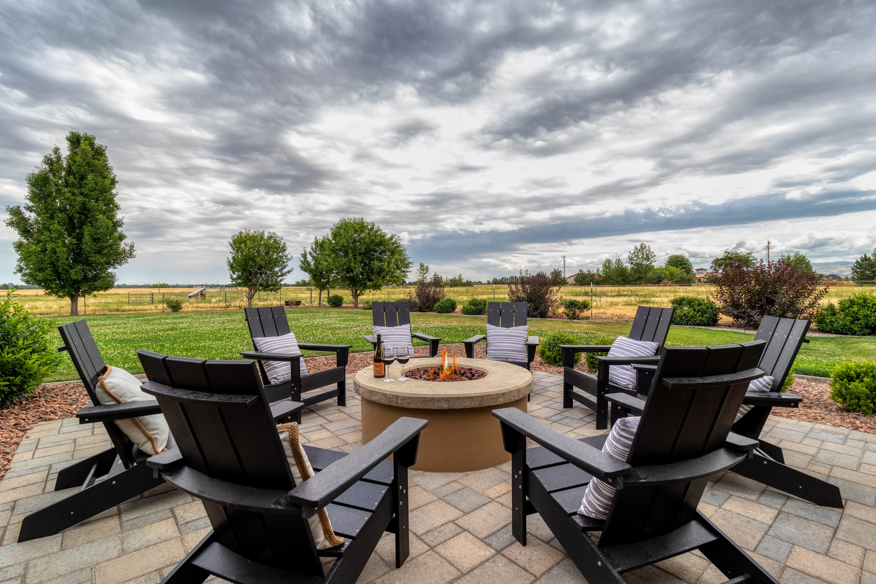 outdoor fire pit