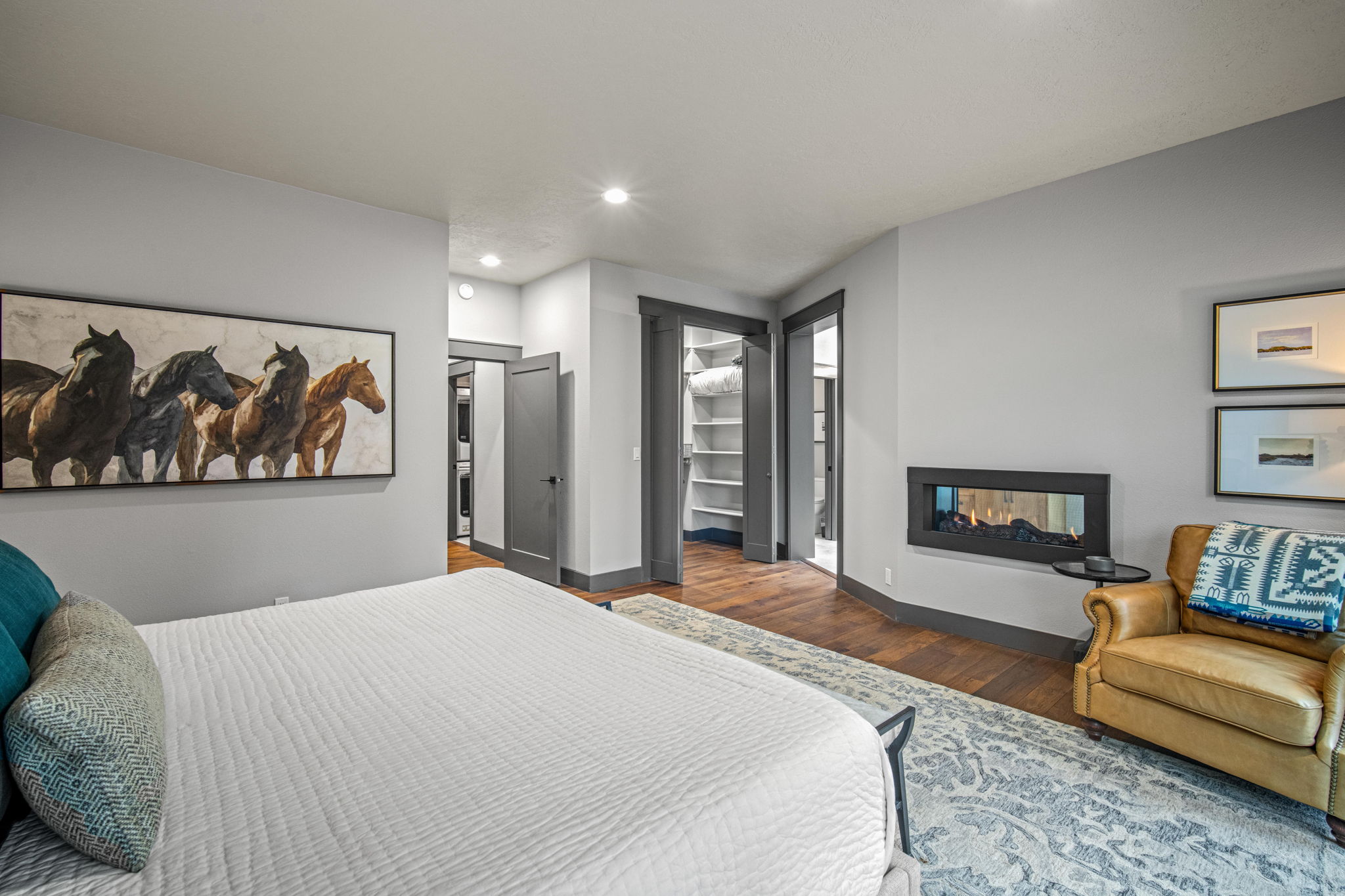 Ground Floor: Primary suite
